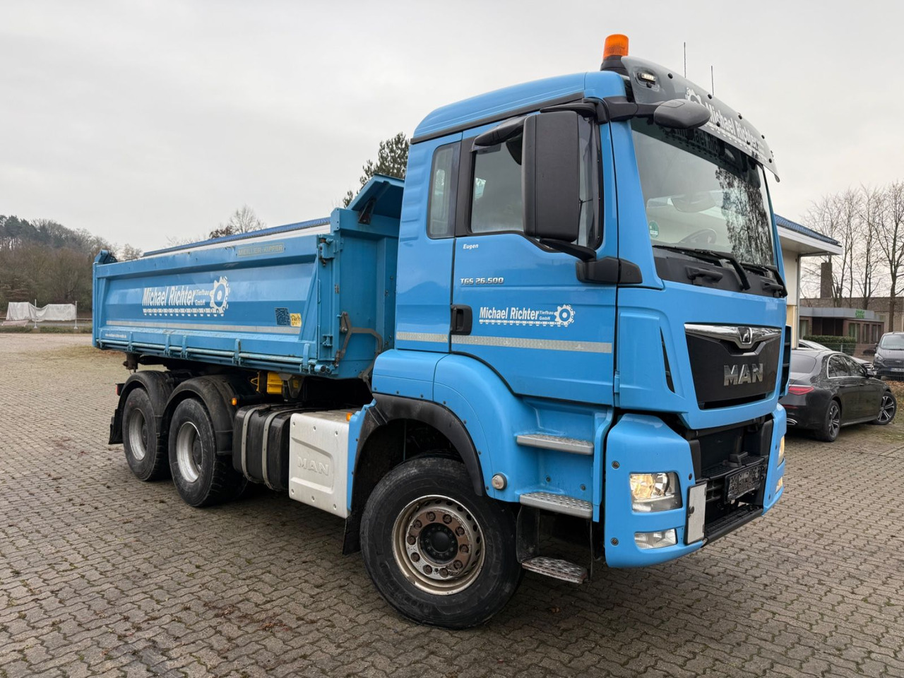 MAN 26.500 - Caminhão basculante: foto 2 MAN 26.500 - Caminhão basculante: foto 2