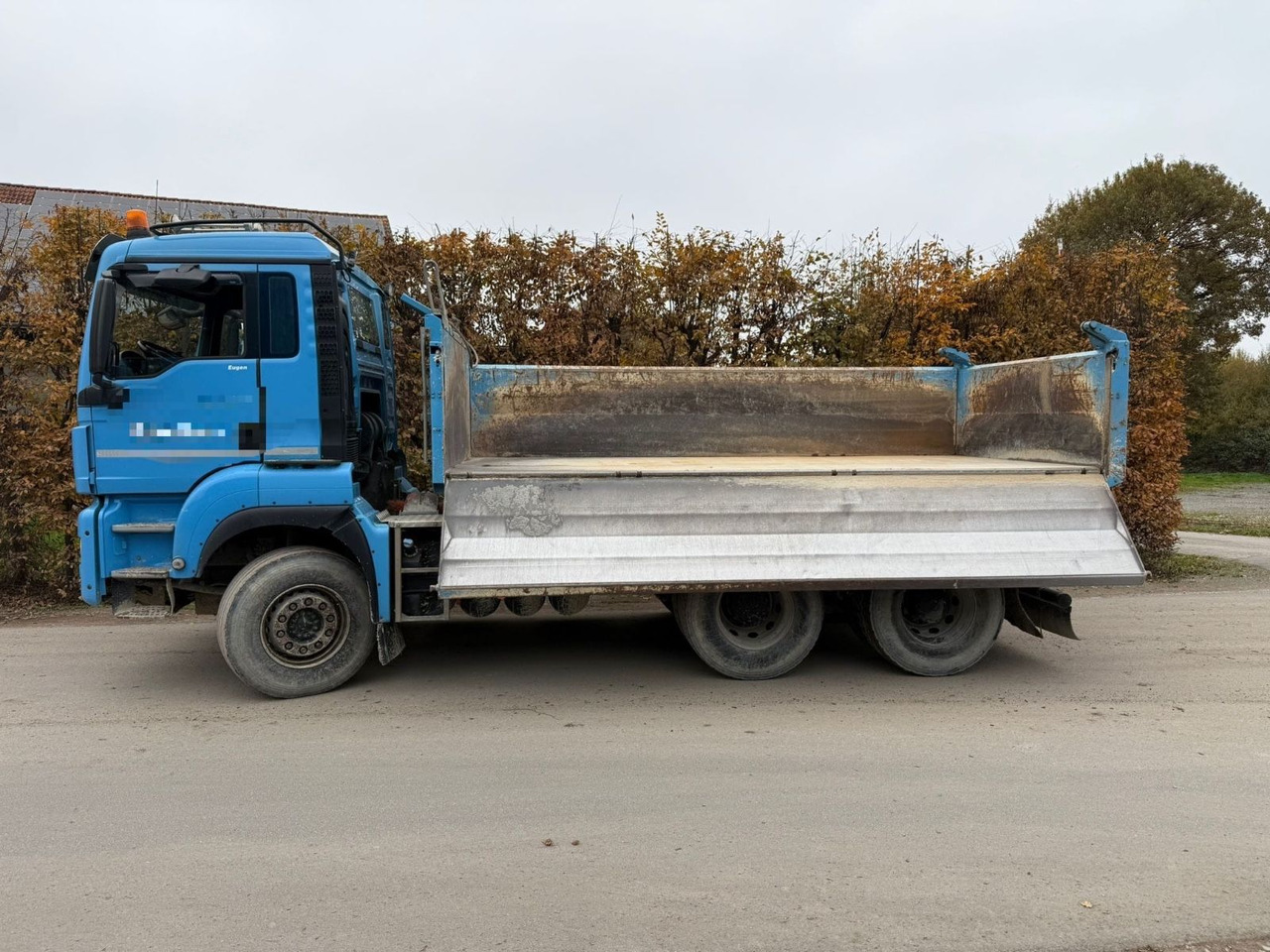 MAN 26.500 - Caminhão basculante: foto 5 MAN 26.500 - Caminhão basculante: foto 5