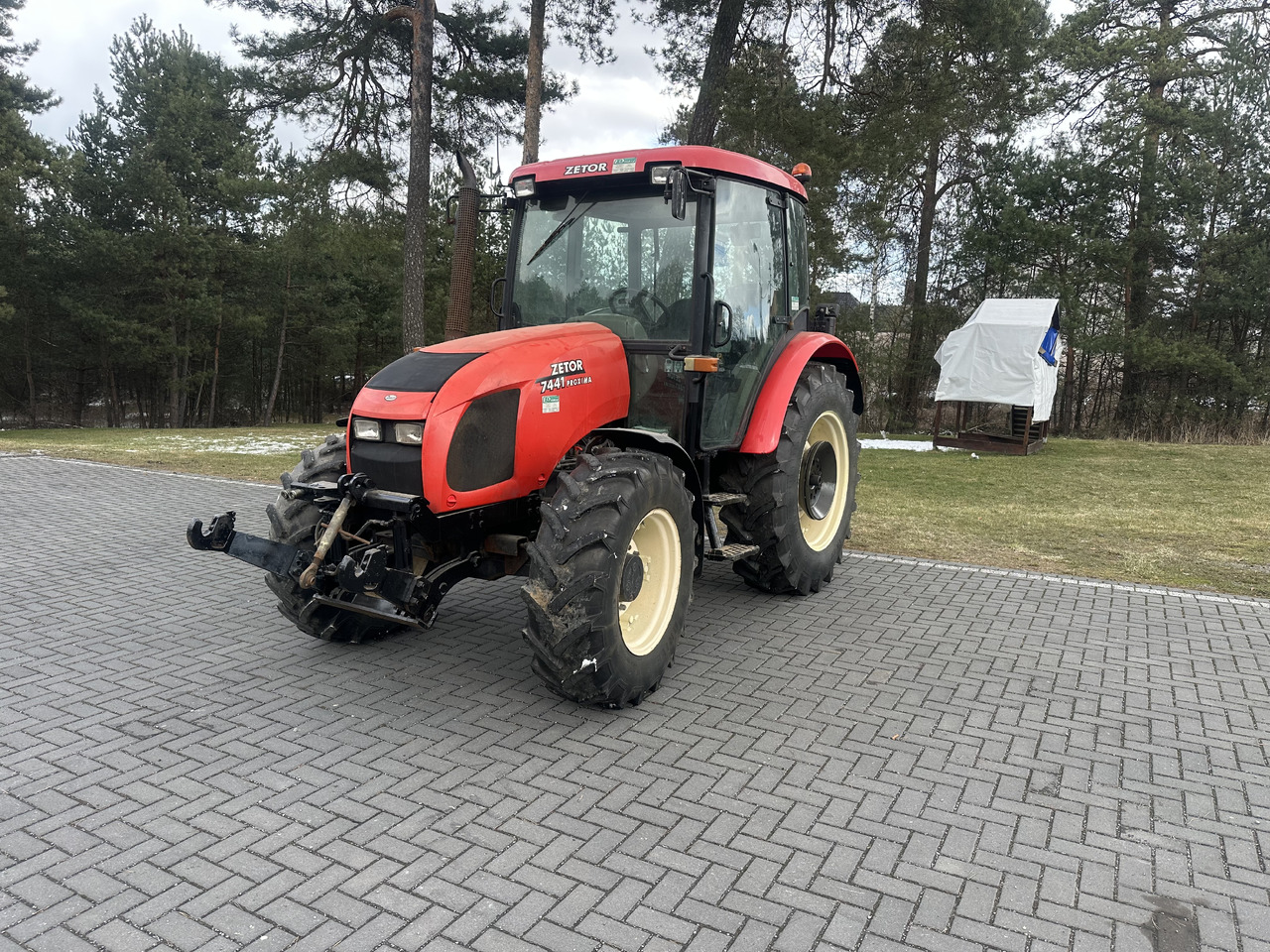 ZETOR PROXIMA 7441 - Trator: foto 1 ZETOR PROXIMA 7441 - Trator: foto 1