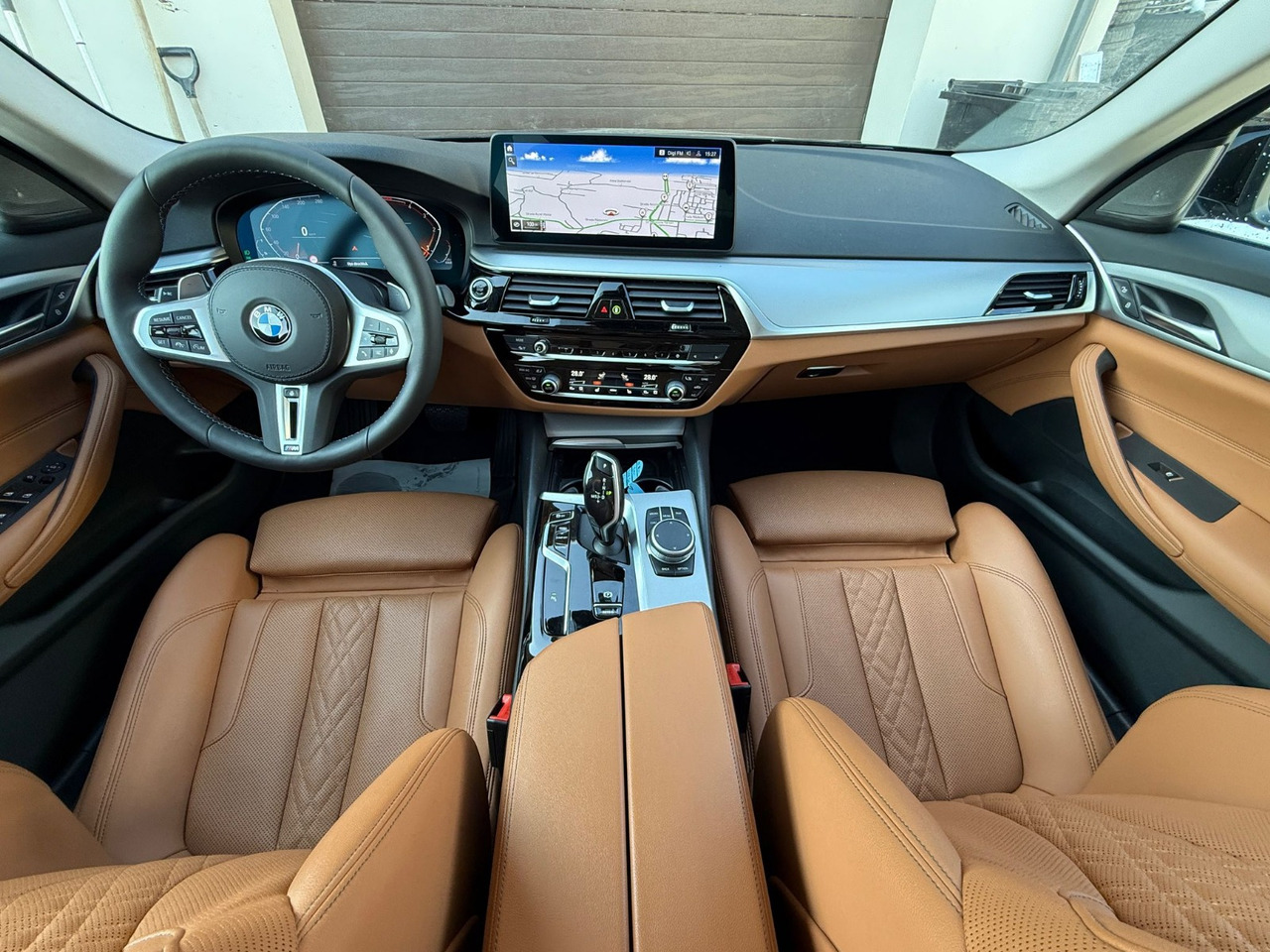 BMW 520D MILDHYBRID - Sedã: foto 5 BMW 520D MILDHYBRID - Sedã: foto 5