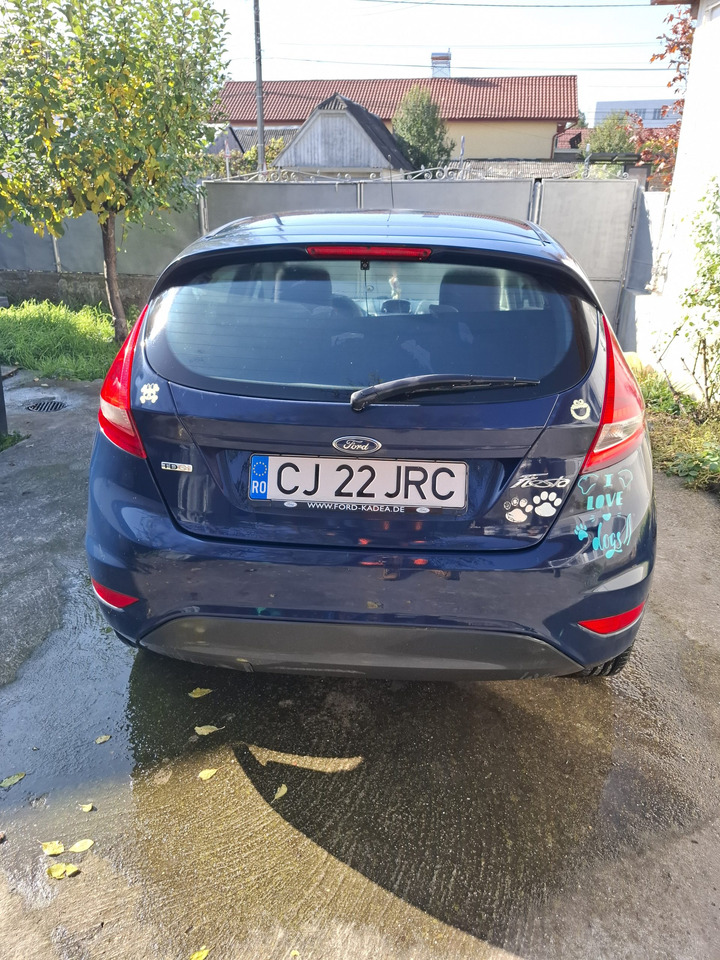 Ford Fiesta - Sedã: foto 4 Ford Fiesta - Sedã: foto 4