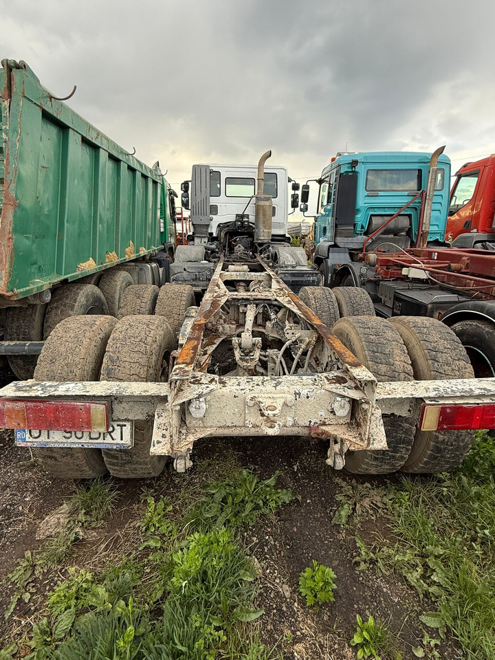 IVECO TRAKKER CHASSIS - Caminhão chassi: foto 4 IVECO TRAKKER CHASSIS - Caminhão chassi: foto 4