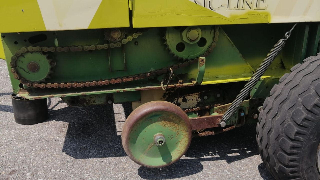 Krone KR 125 B Baler - Enfardadeira de fardos redondos: foto 5 Krone KR 125 B Baler - Enfardadeira de fardos redondos: foto 5