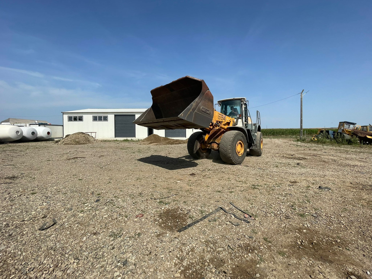 LIEBHERR 564 FRONT LOADER - Carregadeira de rodas: foto 5 LIEBHERR 564 FRONT LOADER - Carregadeira de rodas: foto 5