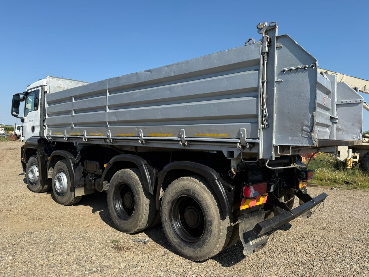 MAN TGS 8X4 Tipper - Caminhão basculante: foto 4 MAN TGS 8X4 Tipper - Caminhão basculante: foto 4