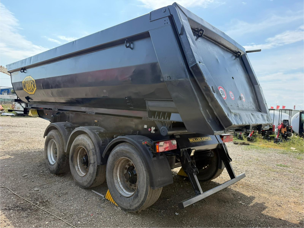 MEILLER TIPPER SEMI-TRAILER - Semireboque basculante: foto 1 MEILLER TIPPER SEMI-TRAILER - Semireboque basculante: foto 1
