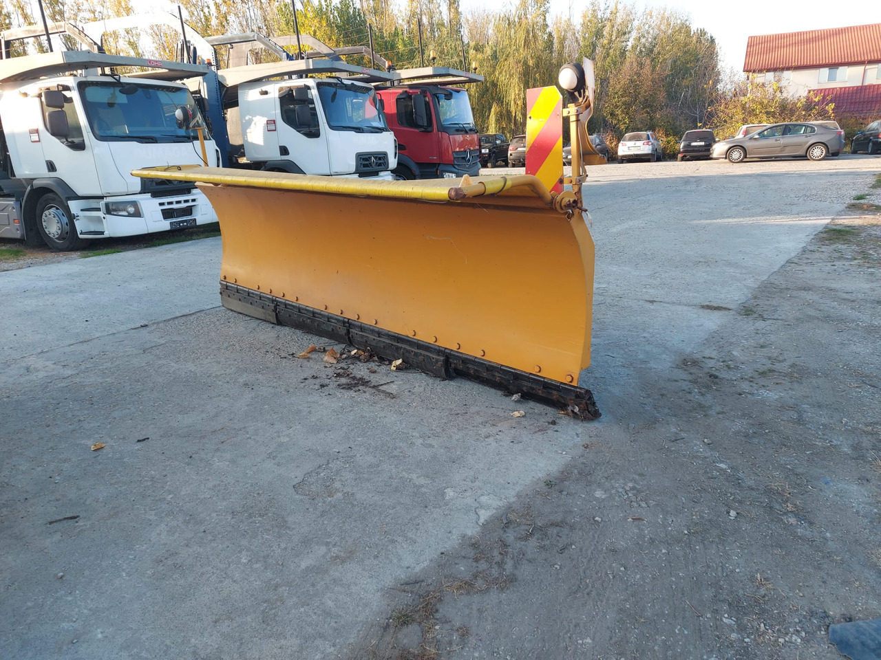 Nido Plow / Snow Blade / – Nido Universal Electrohidraulik – Sn 252 - Máquina de outro: foto 1 Nido Plow / Snow Blade / – Nido Universal Electrohidraulik – Sn 252 - Máquina de outro: foto 1