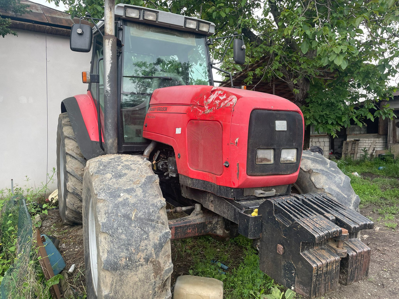 Massey Ferguson 8220 Tractor - Trator: foto 1 Massey Ferguson 8220 Tractor - Trator: foto 1