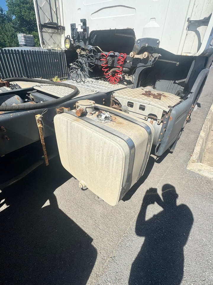 Locação de  SCANIA R 420 TRACTOR HEAD SCANIA R 420 TRACTOR HEAD: foto 7