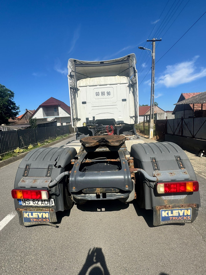 Locação de  SCANIA R 420 TRACTOR HEAD SCANIA R 420 TRACTOR HEAD: foto 6