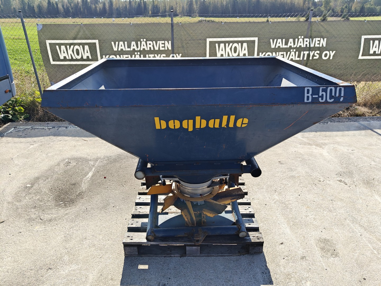 BOGBALLE B500 - Distribuidor de fertilizantes: foto 1 BOGBALLE B500 - Distribuidor de fertilizantes: foto 1