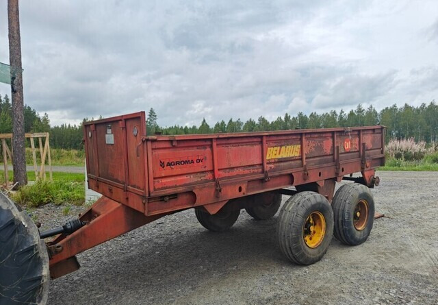 Belarus Kuivalannan levitysvaunu - VIDEO - Espalhador de estrume: foto 1 Belarus Kuivalannan levitysvaunu - VIDEO - Espalhador de estrume: foto 1