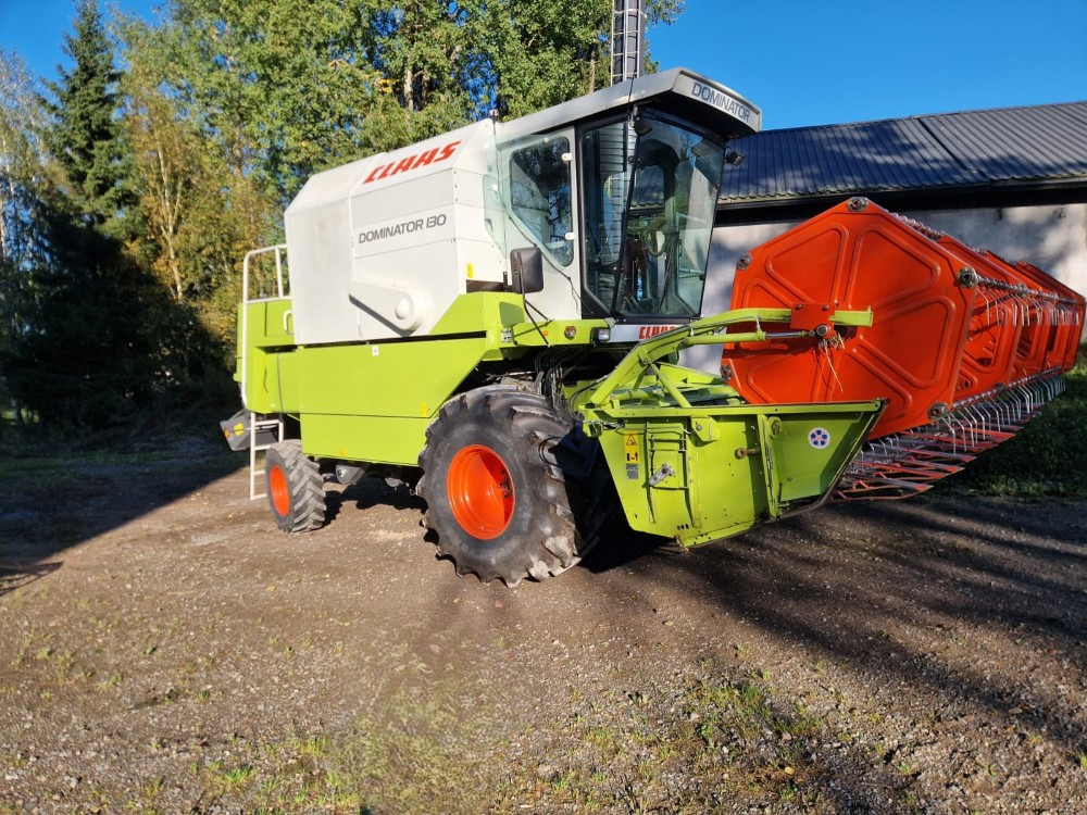 CLAAS Dominator 130 - Ceifeira debulhadora: foto 2 CLAAS Dominator 130 - Ceifeira debulhadora: foto 2