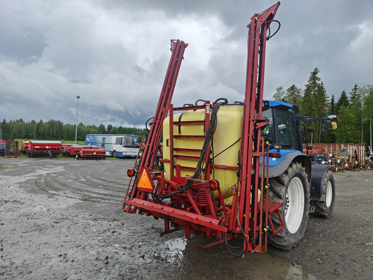 HARDI Hardi Master 1200L - 15-18m - Katsastettu - Kasvinsuojeluruisku - Pulverizador agricola: foto 3 HARDI Hardi Master 1200L - 15-18m - Katsastettu - Kasvinsuojeluruisku - Pulverizador agricola: foto 3