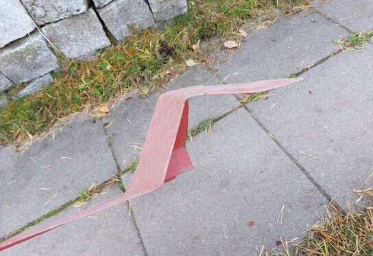 Hytin etusuojus - Cabine e interior de Trator: foto 4 Hytin etusuojus - Cabine e interior de Trator: foto 4