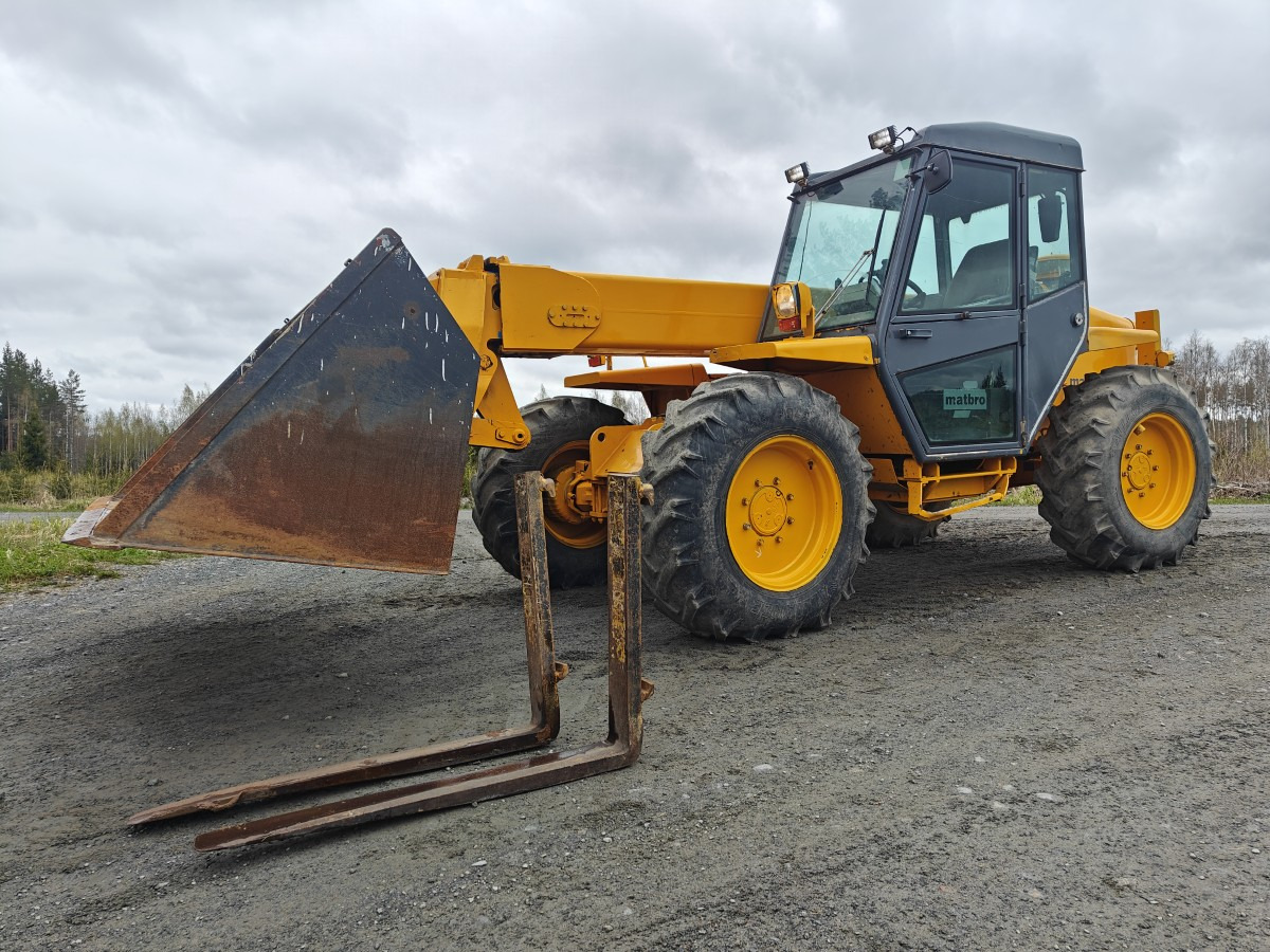 MATBRO 280 - Empilhador telescópico: foto 3 MATBRO 280 - Empilhador telescópico: foto 3