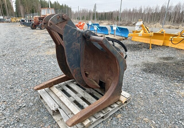 Tukkikoura järeä, CAT kurottajan sovitteella - Garra de Equipamento florestal: foto 2 Tukkikoura järeä, CAT kurottajan sovitteella - Garra de Equipamento florestal: foto 2