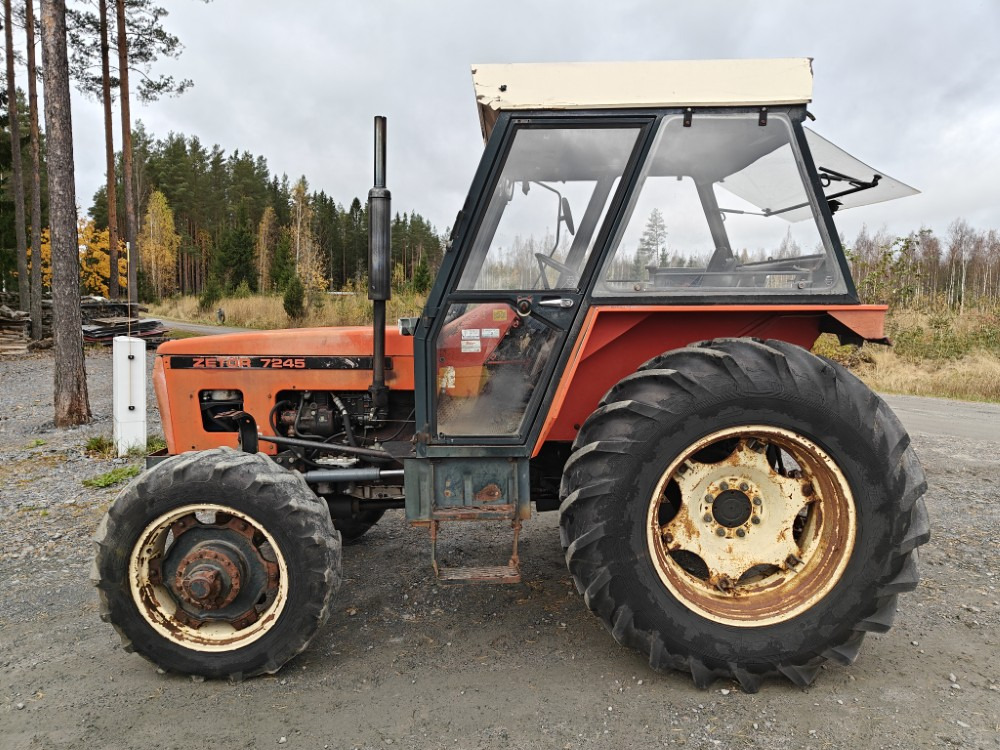 ZETOR 7245 - 4WD - Trator: foto 2 ZETOR 7245 - 4WD - Trator: foto 2