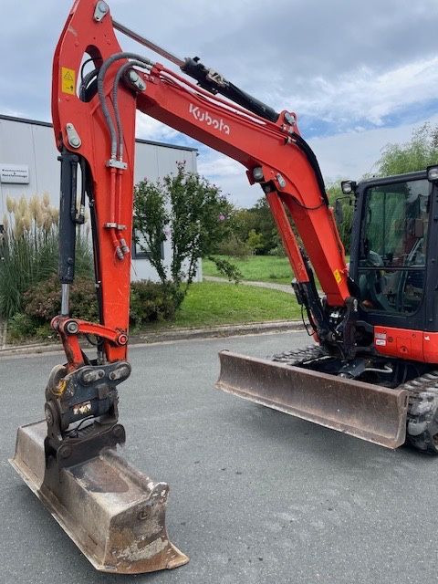 Kubota KX057-4 - Mini escavadeira: foto 4 Kubota KX057-4 - Mini escavadeira: foto 4