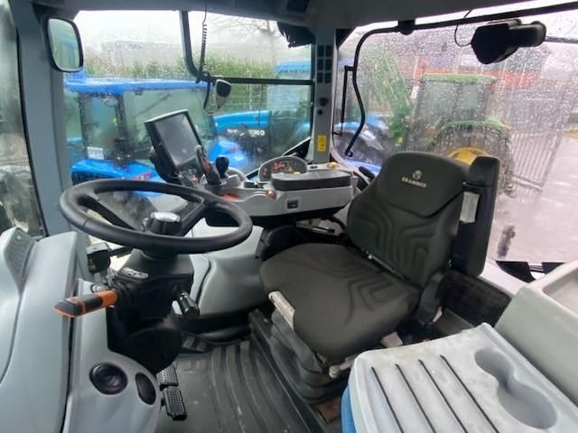 New Holland T7.220 - Trator: foto 5 New Holland T7.220 - Trator: foto 5