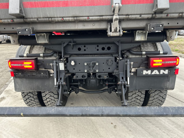 MAN TGS 41.540 8x8 BB CH - Furgão basculante: foto 5 MAN TGS 41.540 8x8 BB CH - Furgão basculante: foto 5