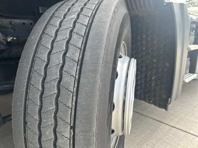 MAN TGX 18.470 4x2 BL SA - Tractor: foto 2 MAN TGX 18.470 4x2 BL SA - Tractor: foto 2