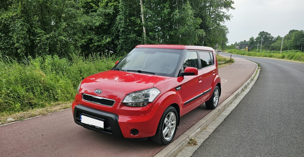 Kia Soul klima*alufelgi**** - Automóvel: foto 1 Kia Soul klima*alufelgi**** - Automóvel: foto 1