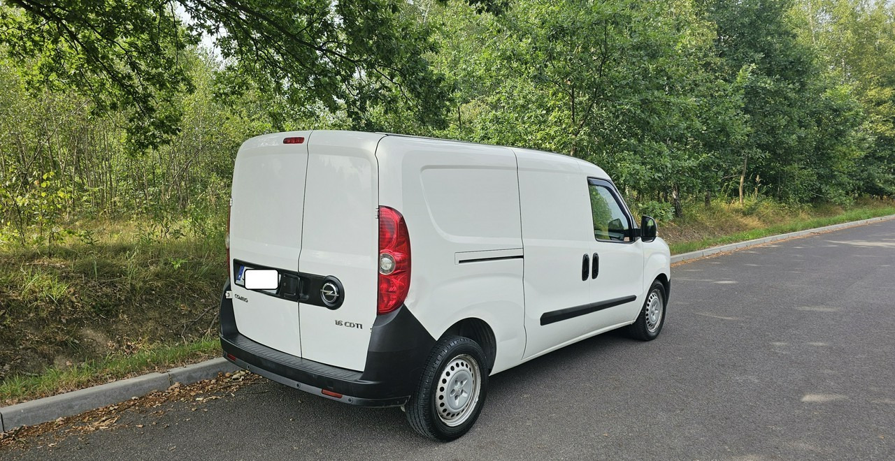 Opel Combo krajowy * jeden właściciel *wersja long* - Furgão: foto 4 Opel Combo krajowy * jeden właściciel *wersja long* - Furgão: foto 4