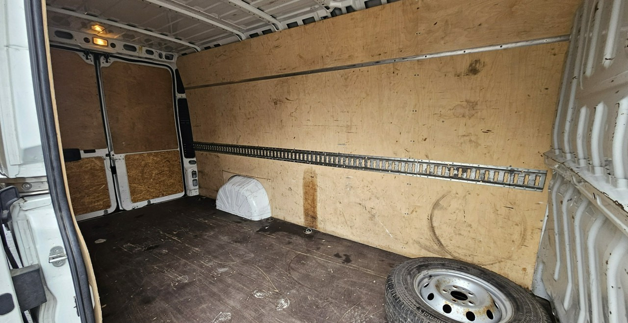 Furgão Peugeot Boxer krajowy l* klima*: foto 12