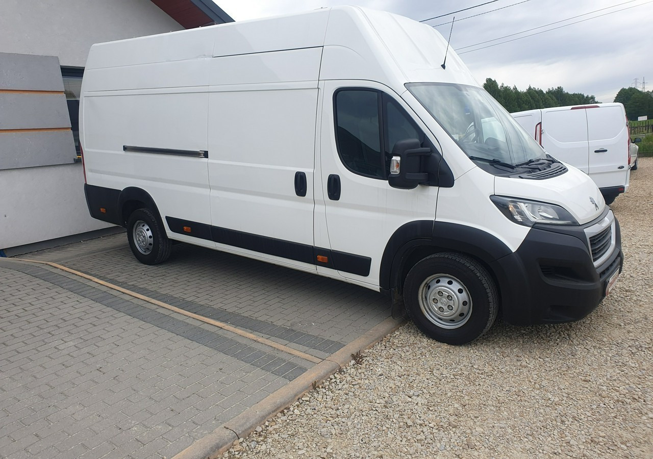 Peugeot Boxer krajowy l* klima* - Furgão: foto 4 Peugeot Boxer krajowy l* klima* - Furgão: foto 4