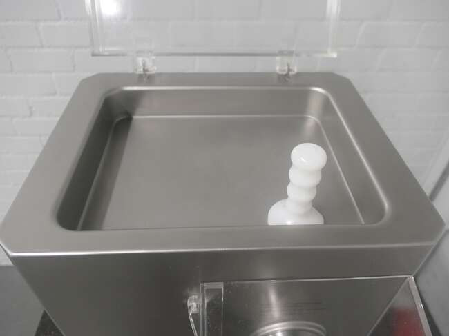 Equipamento de processamento de alimentos nuevo Freund / Ifooma cooled grinder TGR103: foto 5