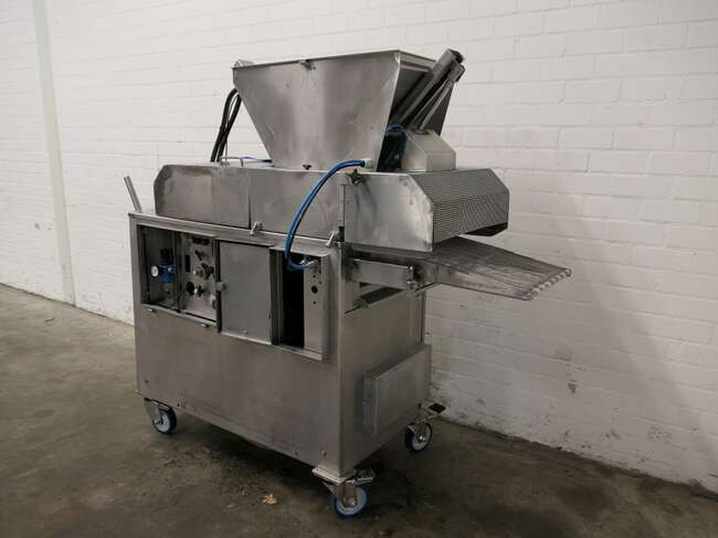 GEA/Koppens forming machine VM400/30 - Equipamento de processamento de alimentos: foto 2 GEA/Koppens forming machine VM400/30 - Equipamento de processamento de alimentos: foto 2