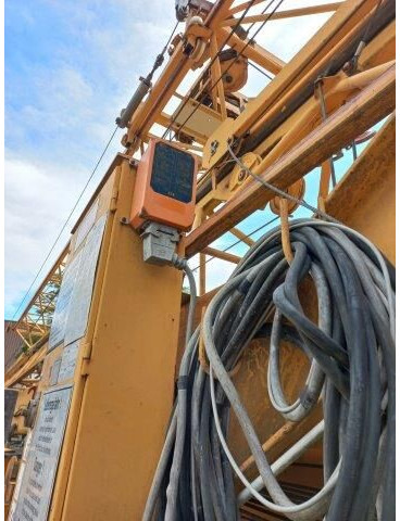 Liebherr 32K, 1996 yom, CABIN + radio control - Guindaste de torre: foto 5 Liebherr 32K, 1996 yom, CABIN + radio control - Guindaste de torre: foto 5