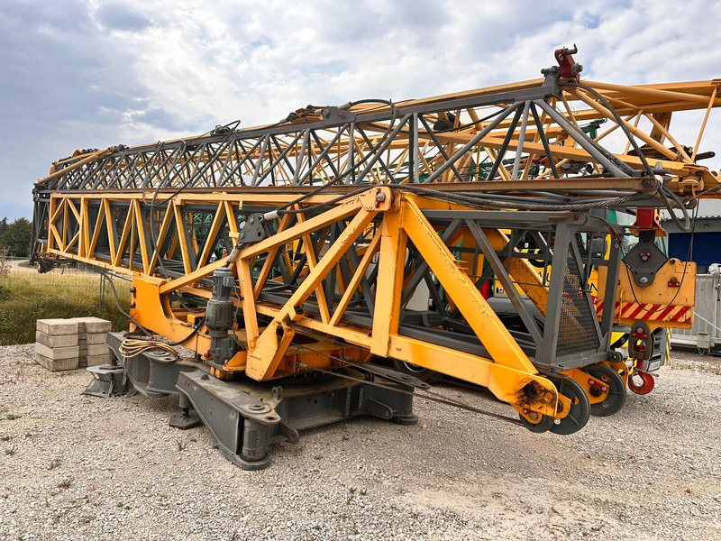 Liebherr 63K, 1992 renew at 2017, frequency converter - Guindaste de torre: foto 1 Liebherr 63K, 1992 renew at 2017, frequency converter - Guindaste de torre: foto 1