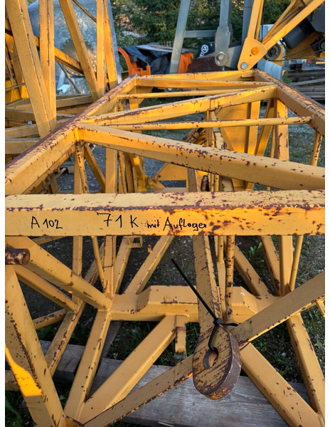 Liebherr 71K tower with support - Guindaste de torre: foto 1 Liebherr 71K tower with support - Guindaste de torre: foto 1