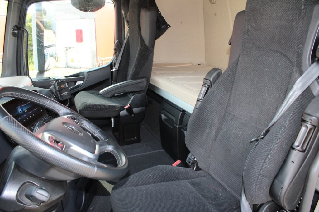 Caminhão com lona, Reboque de lona Mercedes-Benz Actros 2542 NAVIGACE + PANAV TVK 18 M (8,20m x 2,4: foto 8