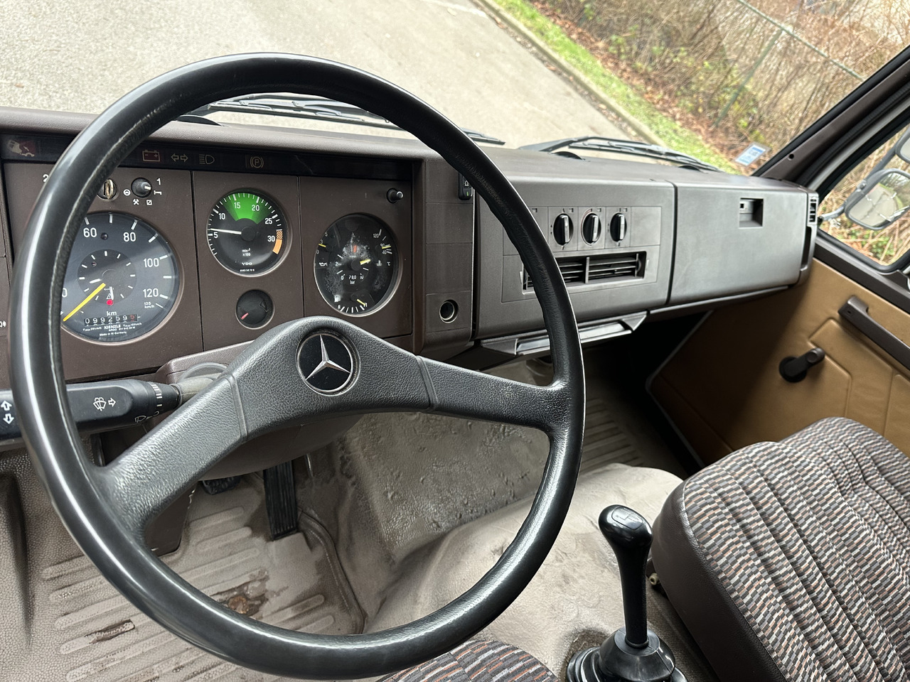 Caminhão reboque Mercedes 914: foto 7