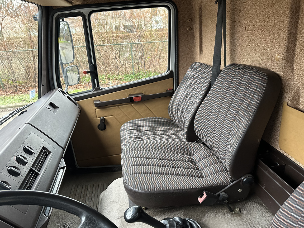 Caminhão reboque Mercedes 914: foto 6
