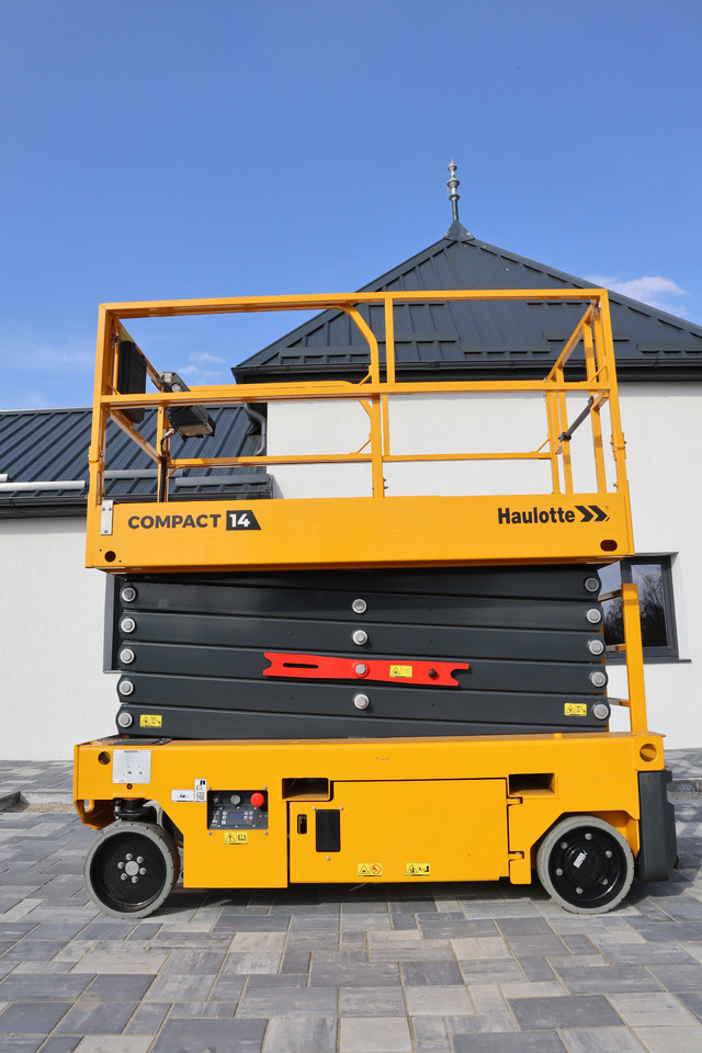 HAULOTTE Compact 14 - Plataforma de Tijera/ Plataforma de tesoura: foto 1 HAULOTTE Compact 14 - Plataforma de Tijera/ Plataforma de tesoura: foto 1