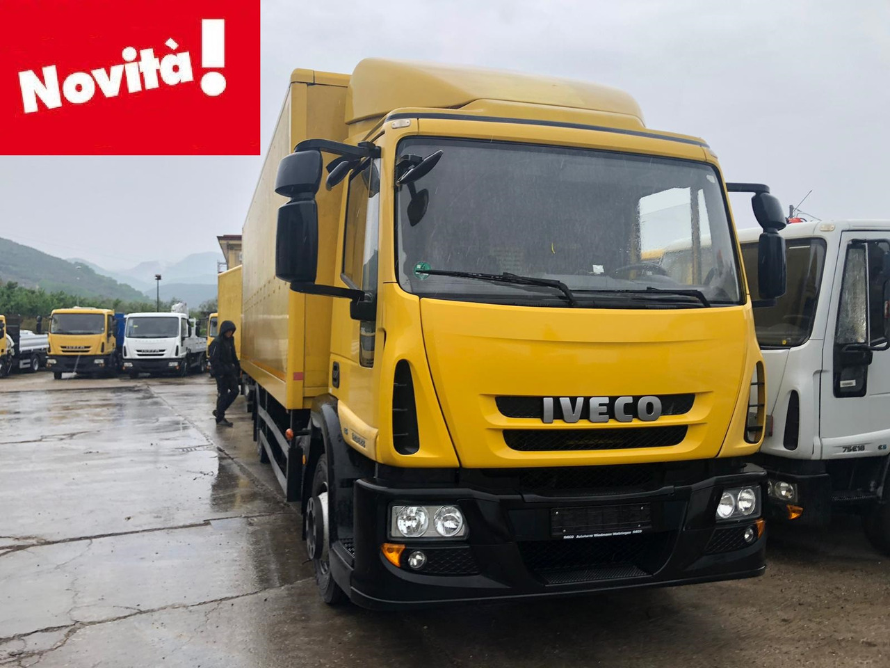 IVECO EUROCARGO 120E28P - Caminhão chassi: foto 1 IVECO EUROCARGO 120E28P - Caminhão chassi: foto 1