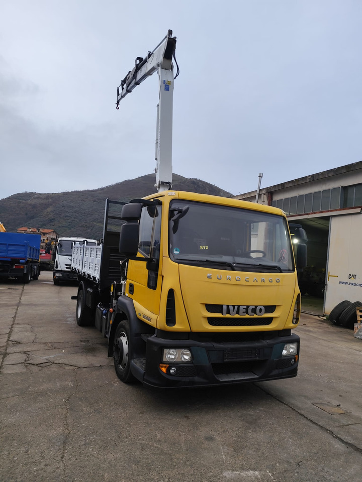 Caminhão grua IVECO EUROCARGO 120E28P: foto 29