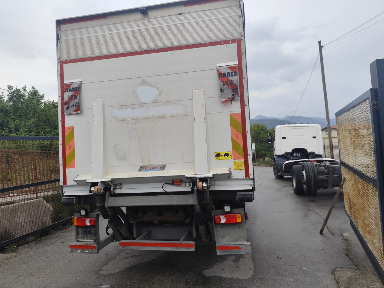 IVECO EUROCARGO 160-280 - Caminhão furgão, Caminhão grua: foto 3 IVECO EUROCARGO 160-280 - Caminhão furgão, Caminhão grua: foto 3