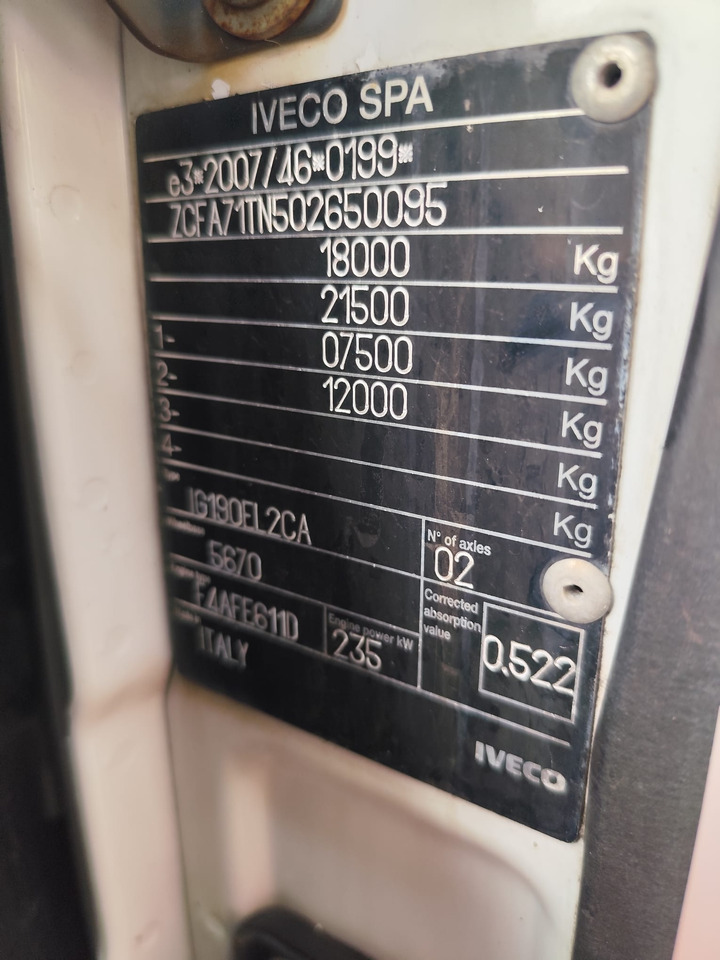 IVECO EUROCARGO 180-320 - Caminhão basculante, Caminhão grua: foto 2 IVECO EUROCARGO 180-320 - Caminhão basculante, Caminhão grua: foto 2