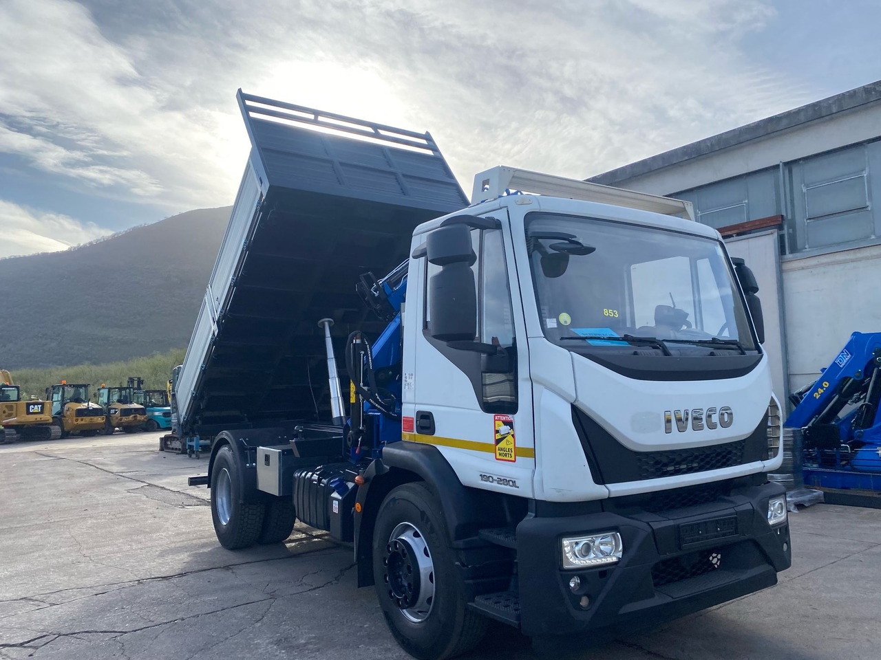 Caminhão grua IVECO EUROCARGO 190EL28: foto 20