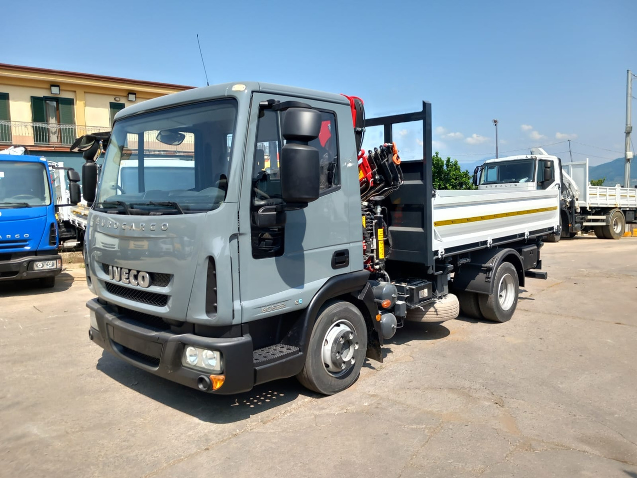 Caminhão grua, Caminhão basculante IVECO EUROCARGO 80E22: foto 13