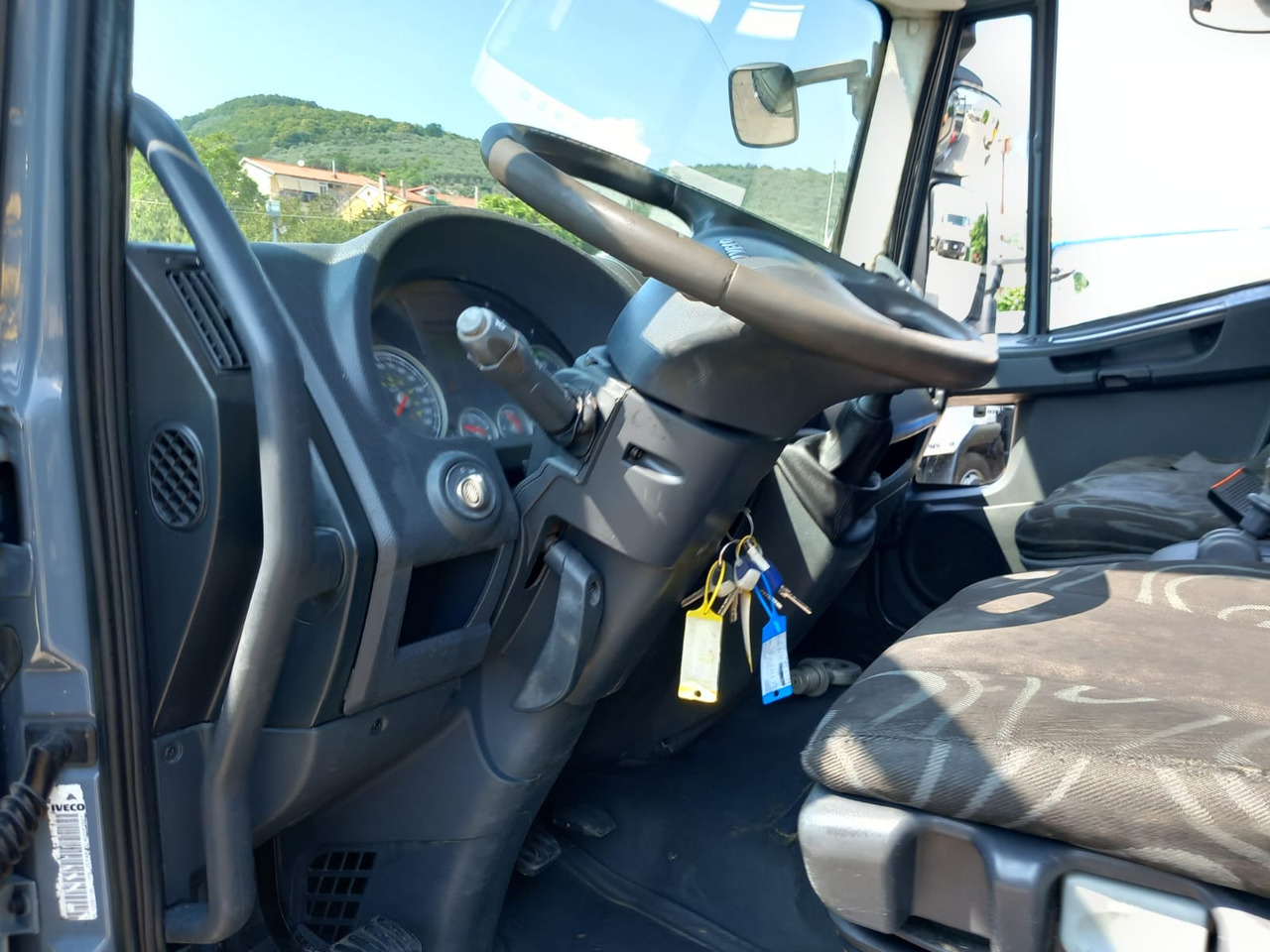 Caminhão grua, Caminhão basculante IVECO EUROCARGO 80E22: foto 8