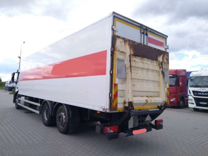 IVECO STRALIS AD 260S31 XP - Caminhão furgão: foto 3 IVECO STRALIS AD 260S31 XP - Caminhão furgão: foto 3