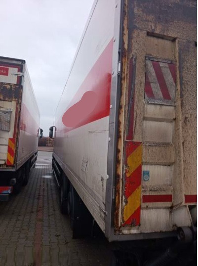 IVECO STRALIS AD 260S31 XP - Caminhão chassi: foto 4 IVECO STRALIS AD 260S31 XP - Caminhão chassi: foto 4