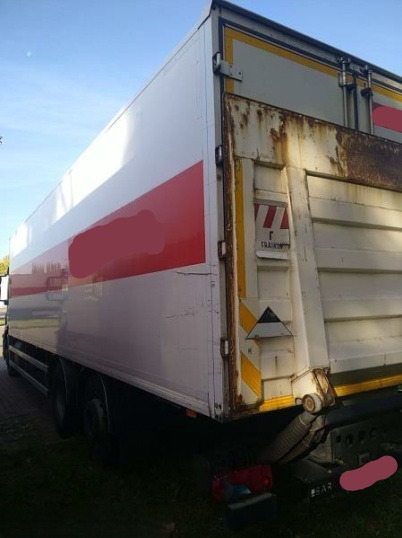 IVECO STRALIS AD 260S31 XP - Caminhão furgão: foto 3 IVECO STRALIS AD 260S31 XP - Caminhão furgão: foto 3
