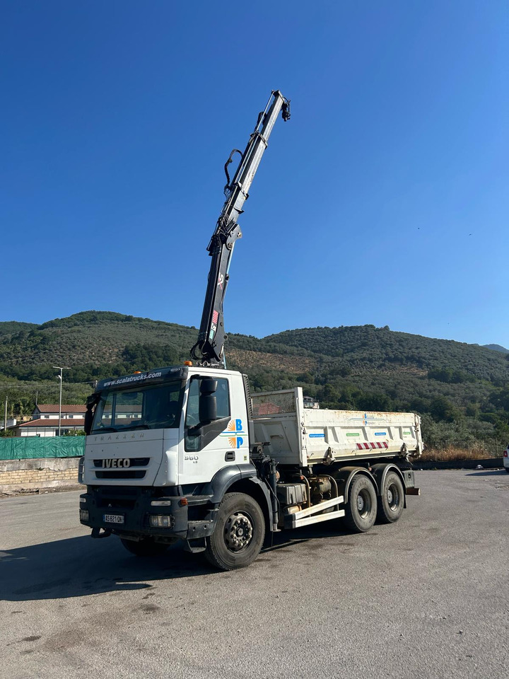 IVECO TRAKKER 260T36 - Caminhão grua, Caminhão basculante: foto 1 IVECO TRAKKER 260T36 - Caminhão grua, Caminhão basculante: foto 1